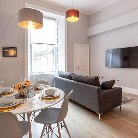 Апартаменти Altido Stylish 1-Bed Flat In The Heart Of New Town Единбург Екстер'єр фото