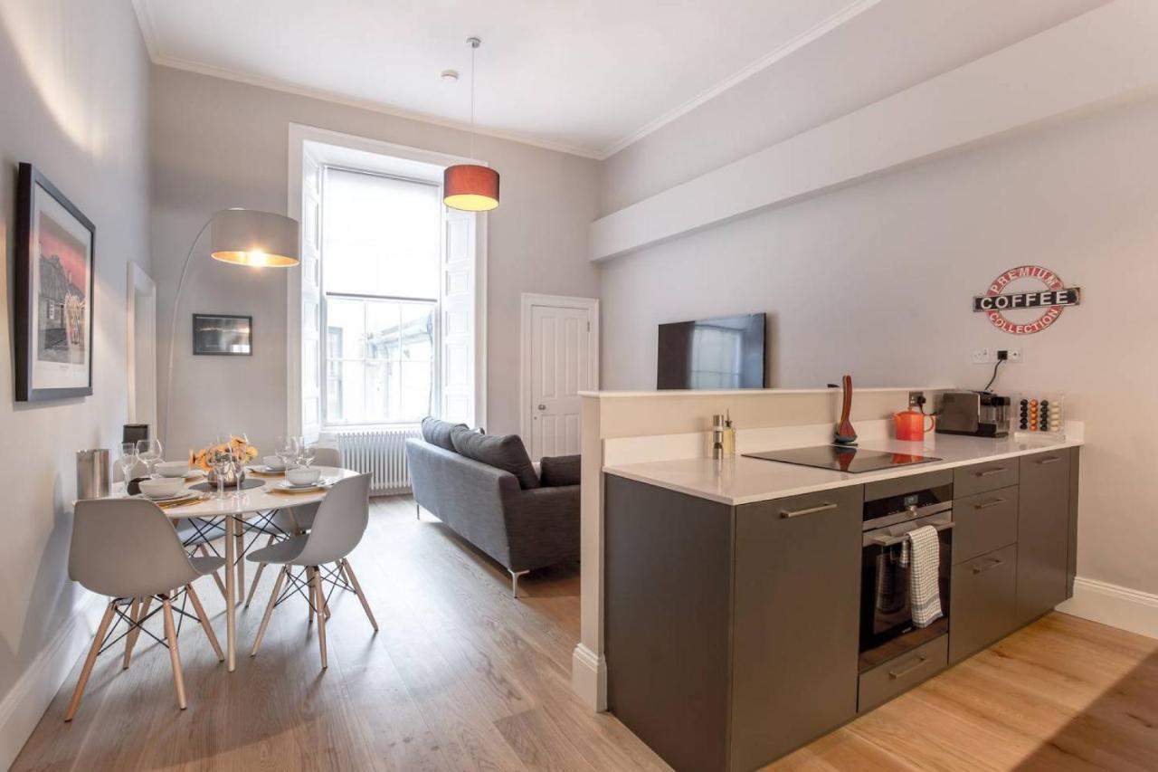 Апартаменти Altido Stylish 1-Bed Flat In The Heart Of New Town Единбург Екстер'єр фото